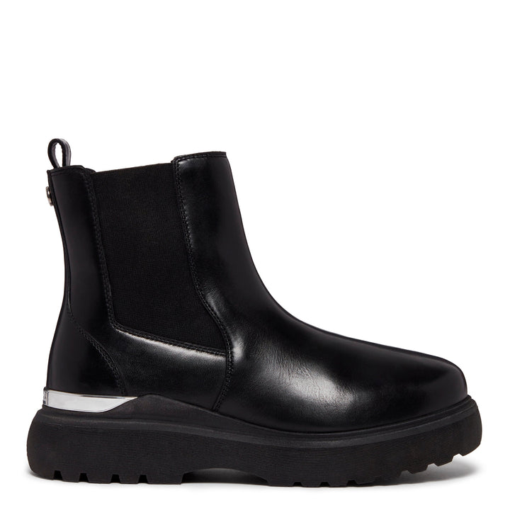 Pembroke Chelsea Boot Black Womens